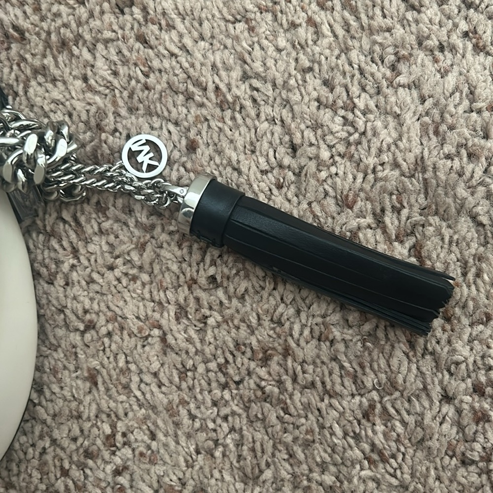 Lightly used tan, black and cream Michael Kors shoulder bag with silver accents - Picture 3 of 8